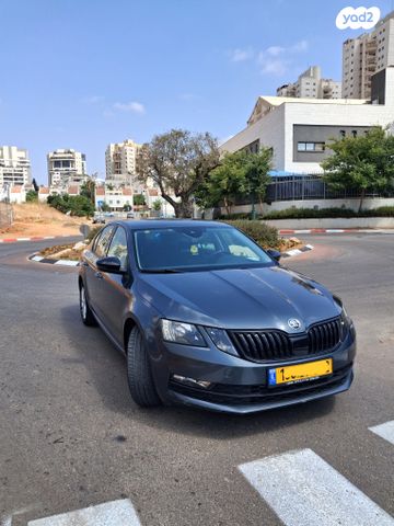 סקודה אוקטביה