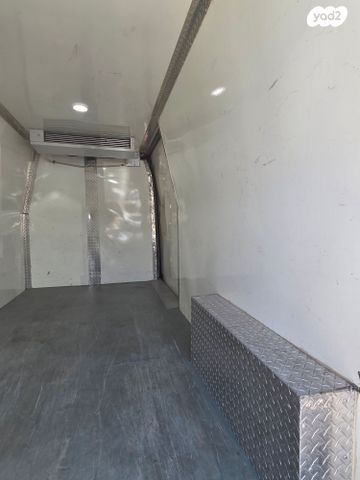 מודעת רכב רנו מאסטר 1