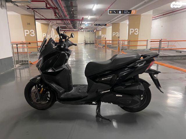 מודעת רכב סאן יאנג ג'וירייד 300 15