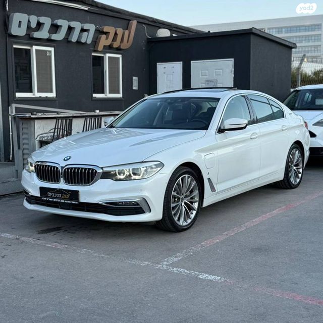 מודעת רכב ב מ וו סדרה 5