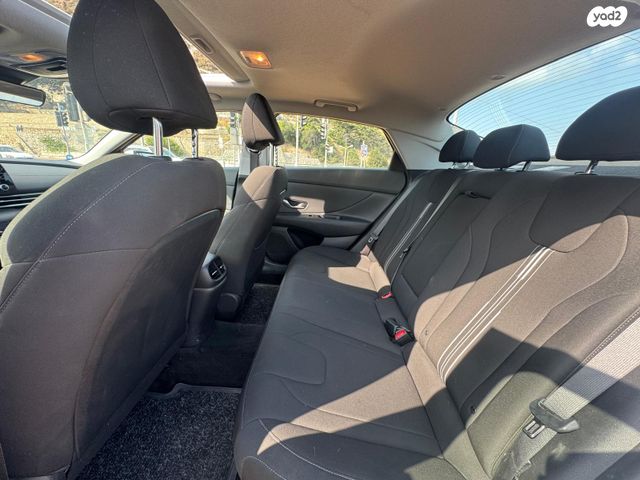 יונדאי אלנטרה