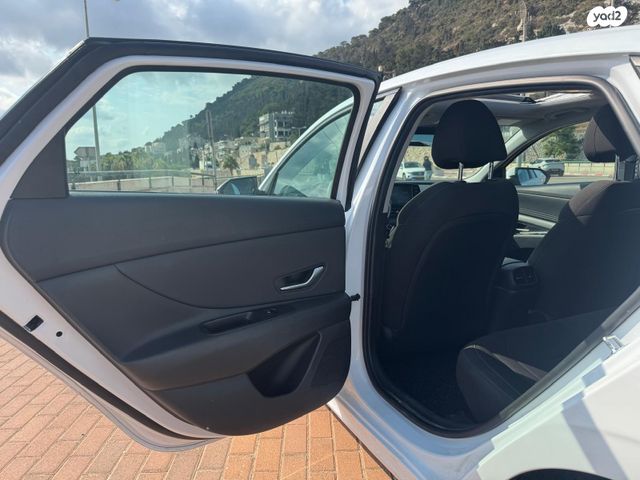 יונדאי אלנטרה