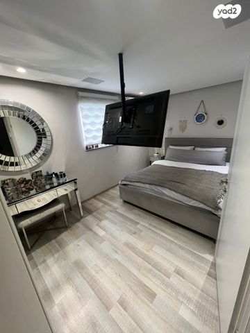 דופלקס, צבר 1, נווה זית, לוד