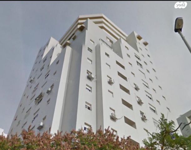 דירה, שדרות גולדה מאיר 21, קרית נורדאו, נתניה