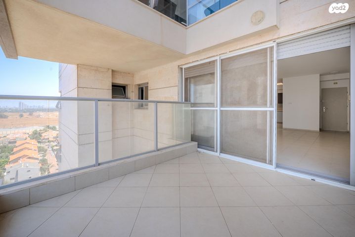 דירה, האיכרים 7, גני אזור, אזור