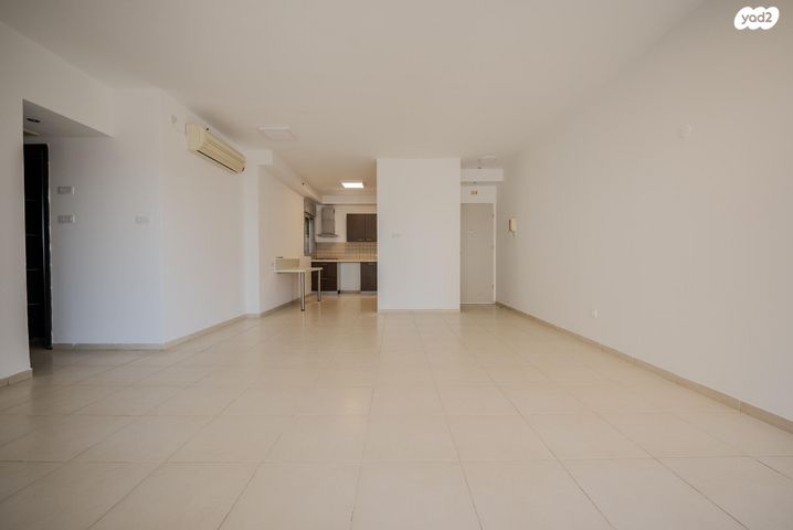 דירה, האיכרים 7, גני אזור, אזור