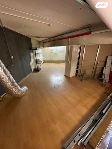 חנויות/ שטח מסחרי, הרצל 30, אברמוביץ', ראשון לציון