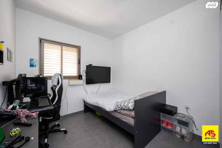 דירה, נטע, תל ימת כרכור, פרדס חנה כרכור