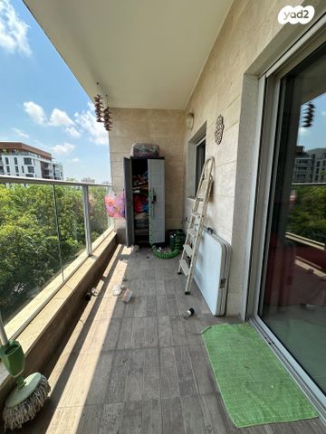 דירה, דרך משה דיין, יד אליהו, תל אביב יפו