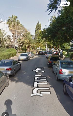 הרצליה הירוקה, נווה עובד