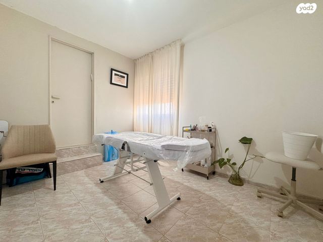 גג/ פנטהאוז, אבא אחימאיר 10, קרית מנחם בגין, רמלה