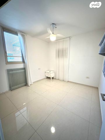 דירה, יחיאל דב דרזנר, רמת אביב ג', תל אביב יפו