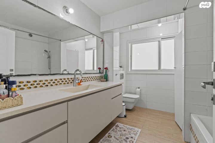 גג/ פנטהאוז, מיש"ר, קרית הלאום, ראשון לציון