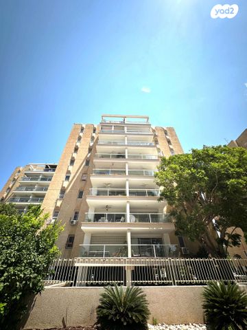 דירה, יחיאל דב דרזנר, רמת אביב ג', תל אביב יפו