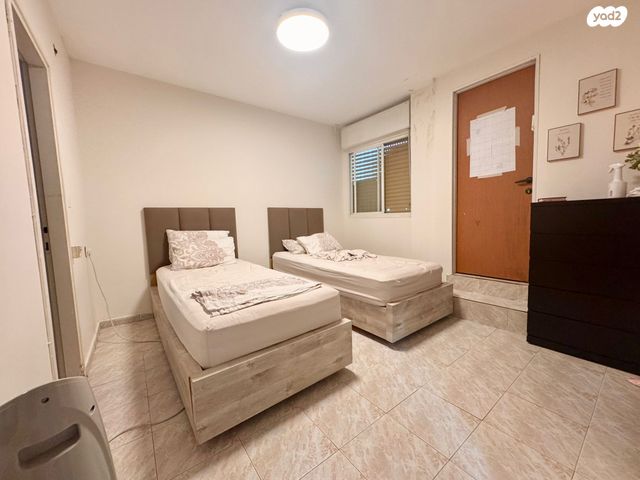 גג/ פנטהאוז, אבא אחימאיר 10, קרית מנחם בגין, רמלה