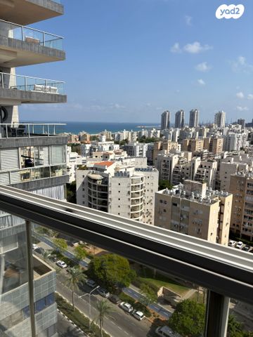 שדרות ירושלים 