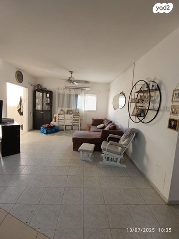 דירה, נתיבות