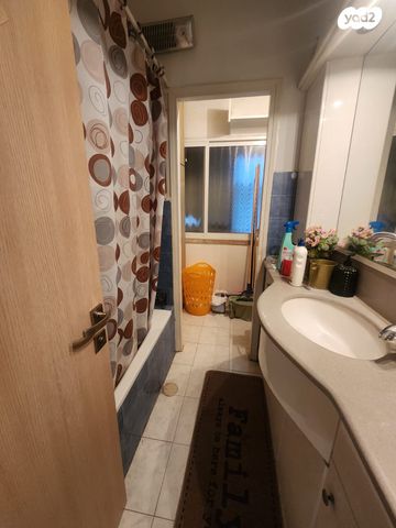 דירה, דרך נגבה, נווה רם, שיכון מזרחי, רמת גן