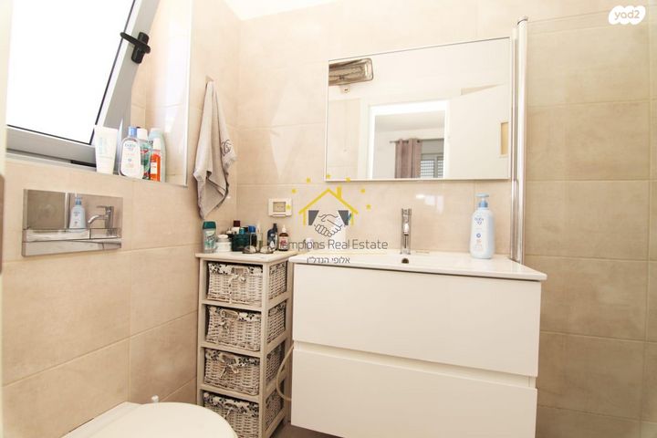 דירה, מאיר עמית, רמת חן ובן ציון, נתניה