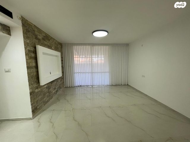 דירת גן, לוד