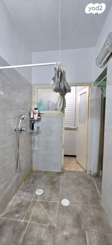 דירה, השרון, רסקו א', חולון