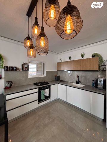 דירה, צ"ג בנות, ראשון לציון