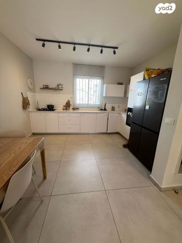 דירה, מורשת, מודיעין מכבים רעות