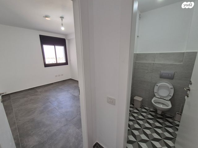 דירה, אגמית, חורשת נח, אופקים