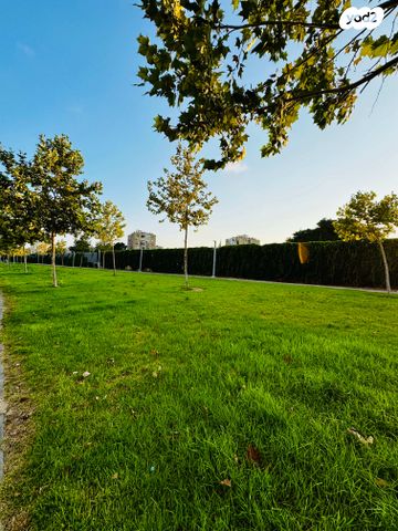 דירה, אריק איינשטיין, הכרם ג', עכו