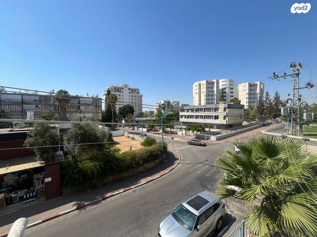 דירה, אלי כהן, שרת, לוד