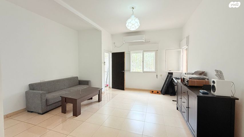 דירה, שדרות וינגייט, הדר עליון, חיפה