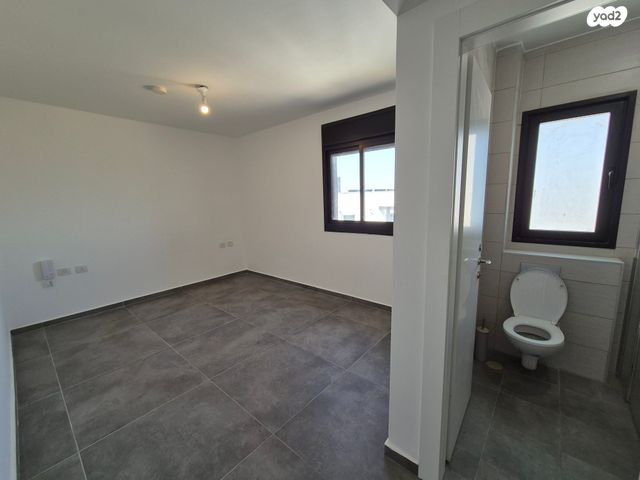 דירה, אגמית, חורשת נח, אופקים