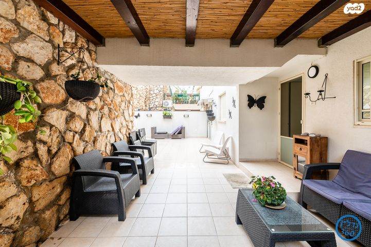 דירת גן, מול היקב, זכרון יעקב