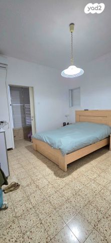 דירה, השרון, רסקו א', חולון