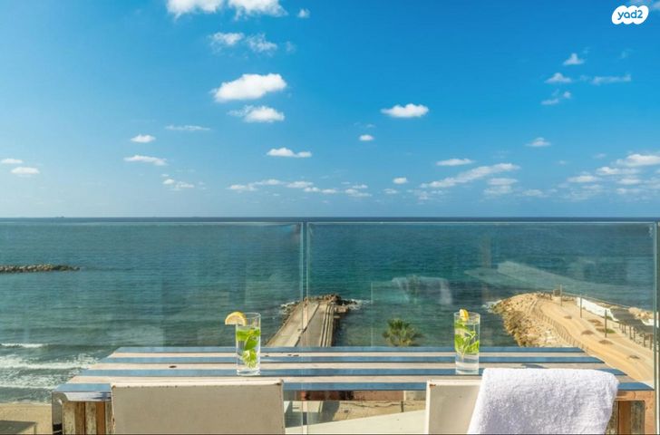 גג/ פנטהאוז, רציף אהרון רוזנפלד, בת גלים, חיפה