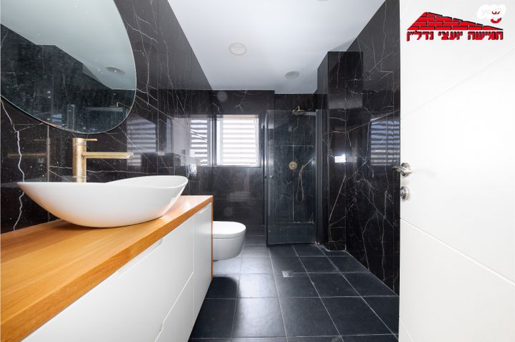 דופלקס, רמב"ם, רמב"ם, ראשון לציון