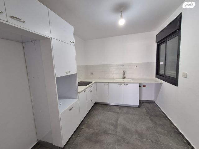 דירה, אגמית, חורשת נח, אופקים