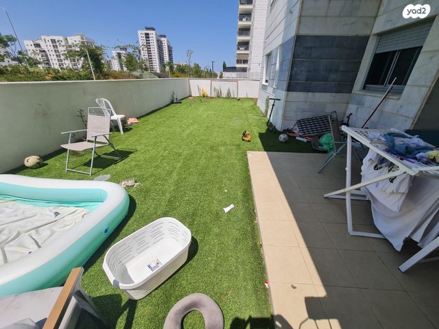 דירת גן, ליבנה, יצחק שמיר, נהריה