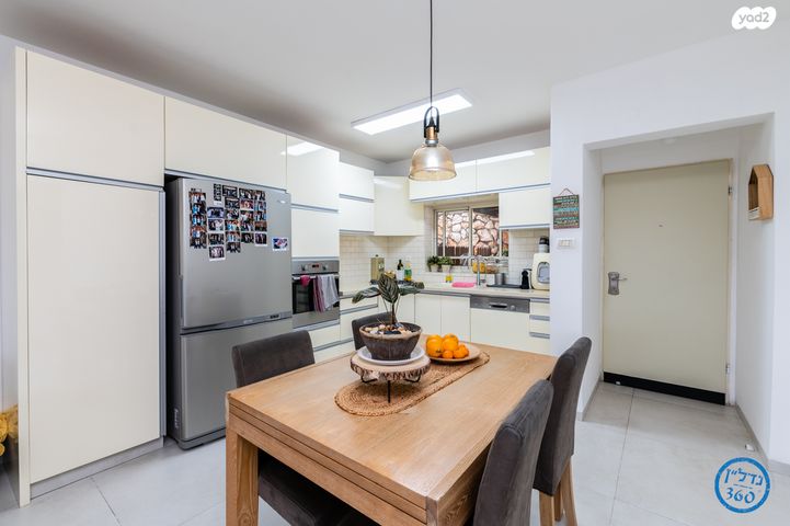 דירת גן, מול היקב, זכרון יעקב