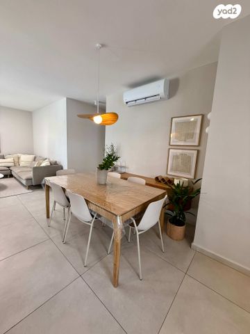 דירה, מורשת, מודיעין מכבים רעות