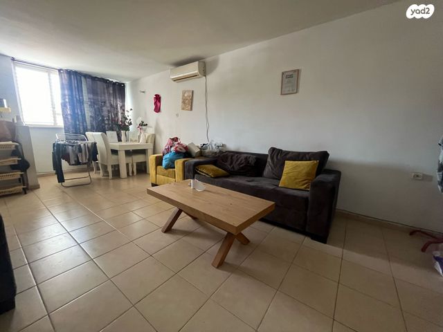 דירה, אלי כהן, שרת, לוד