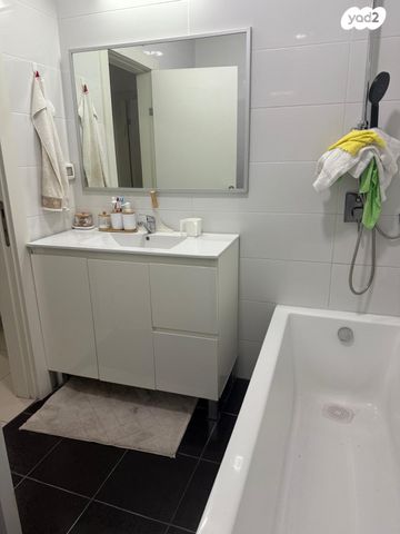 דירה, דרך עכו חיפה, מרכז העיר, סביניה, הוותיקה, קרית ביאליק