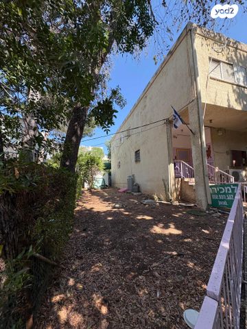 בניין מגורים, נווה שאנן, חיפה