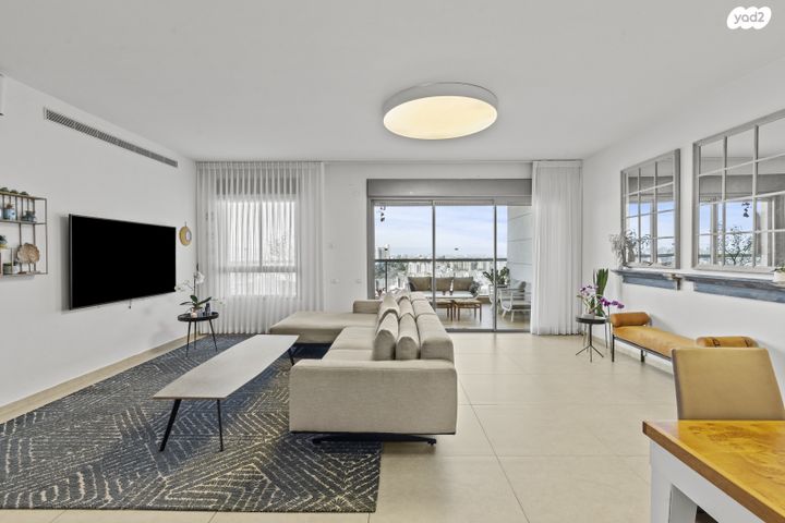 גג/ פנטהאוז, מיש"ר, קרית הלאום, ראשון לציון