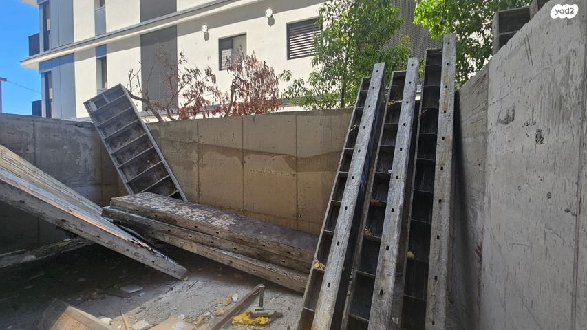 דירת גן, בן סרוק, הצפון החדש - כיכר המדינה, תל אביב יפו