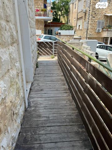 בניין מגורים, השלום, מסדה, חיפה