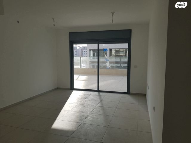 דירת גן, משה לוי 21, נאות שמיר, רמלה