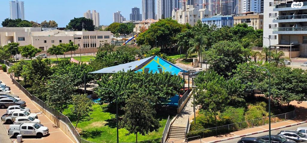 דירה, מאיר עמית, רמת חן ובן ציון, נתניה