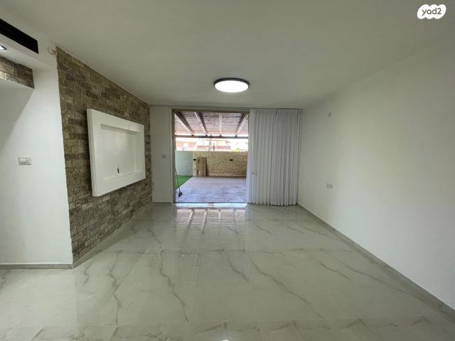 דירת גן, לוד