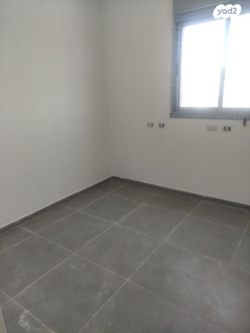 דירה, אשכולית 34, רמות הרכס, באר שבע